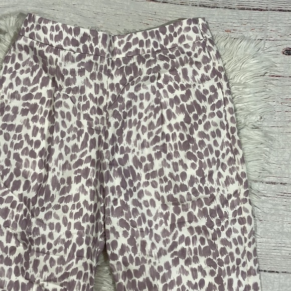 NWT J. Crew Pleated Straight Leg linen-blend pant in lilac giraffe print - Picture 5 of 11